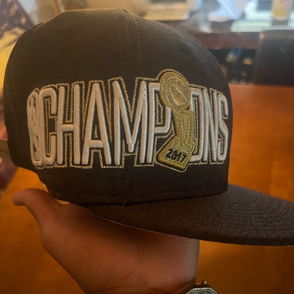 Warriors official 2017 NBA finals hat - Picture 1 of 3
